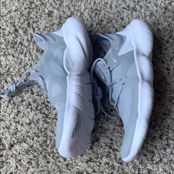 Brand New Nike Free Grey Shoes Multiple Sizes - Picture 6 of 8